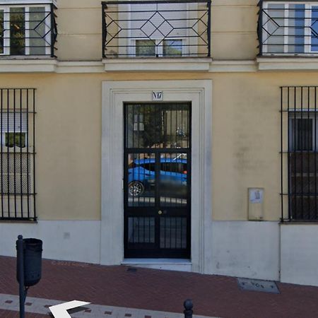 Sherryflat Alcázar - Parking Jerez de la Frontera Exterior foto