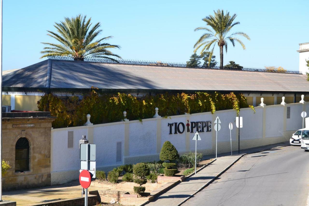Sherryflat Alcázar - Parking Jerez de la Frontera Exterior foto